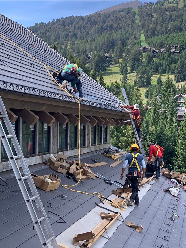 Professional roofing team at work in Abita Springs, LA.