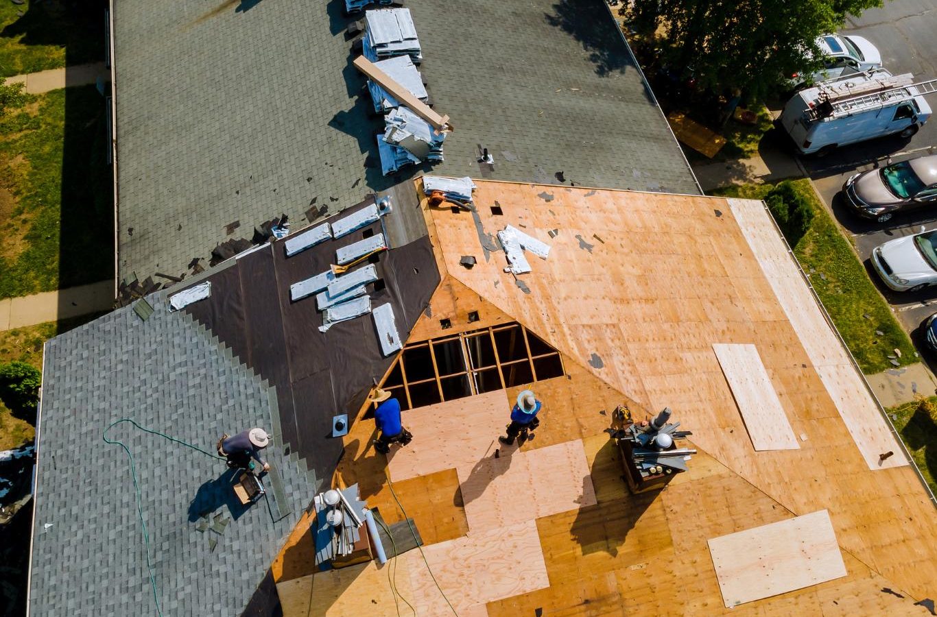 Relax Roofing providing expert roof replacement in Covington, LA